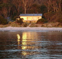 Harpers On The Beach - Australian Directory
