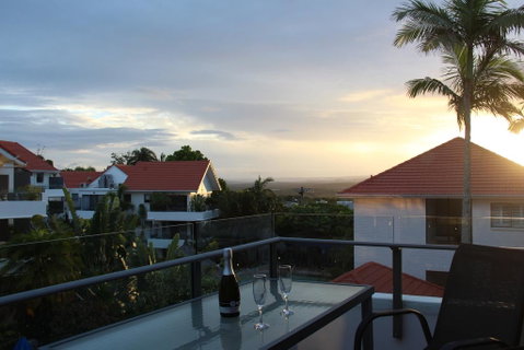 Haven On Noosa Hill - Sunset Views, Pools, Spa - Australian Directory 2
