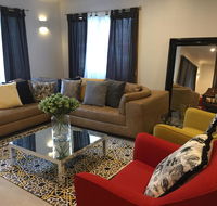 Hawthorn River Retreat - Australian Directory