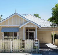 Healesville Cottage - Australian Directory