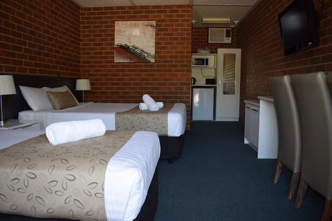 Healesville Motor Inn - Australian Directory 1