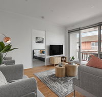 Heart of Ormond Apartment by Ready Set Host - Australian Directory