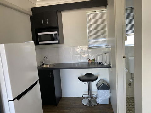 Hervey Bay Motel - Australian Directory 2