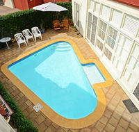 Hi 5 Luxury Holiday Apartments - Australian Directory