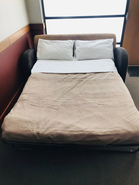 Highlander Hotel Bar Kitchen Rooftop - Australian Directory 3