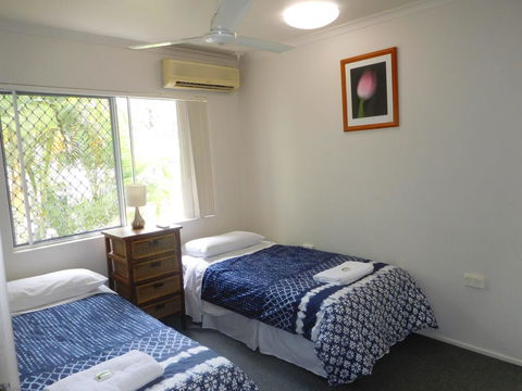 Holiday Apartment On The Esplanade - Australian Directory 1