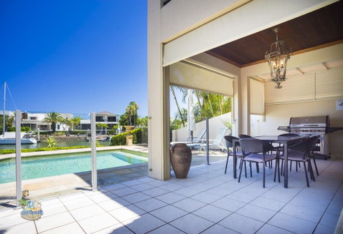 Holiday Home Luxe @ Sanctuary Cove - Australian Directory 2