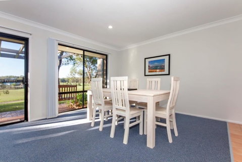 Horizons Golf Club, Villa 126 - Australian Directory 3
