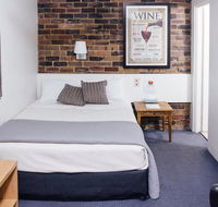 Hornsby Inn - Australian Directory