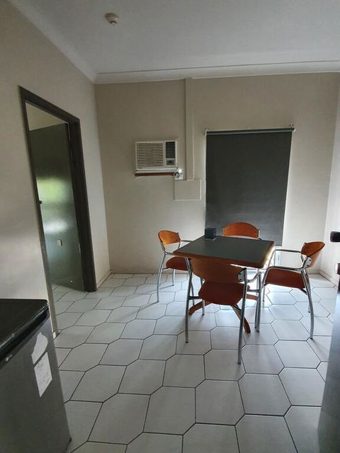 Hotel Allen - Australian Directory 2