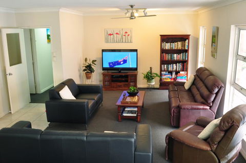 Isla House Greenslopes - Australian Directory 3