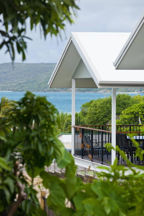 Island Villas & Apartments - Australian Directory 3