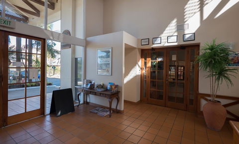 Isle Of Palms Resort - Australian Directory 3
