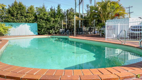 Jade Waters Hervey Bay - Australian Directory 0