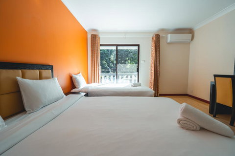 Jamberoo Resort - Australian Directory 3