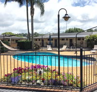 James Street Motor Inn - Australian Directory