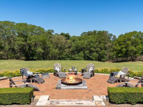 Jaspers Brush - Tranquil Gardens & Stunning Views - Australian Directory 3