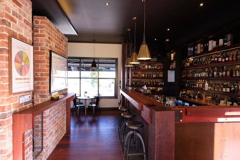 Jaspers Cabins - Australian Directory 3