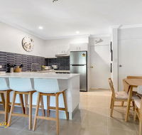 Karinya at Little Beach - Downstairs - Australian Directory