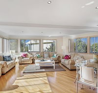 Karinya at Little Beach - Upstairs - Australian Directory