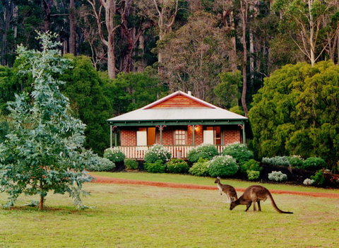 Karri Valley Chalets - Australian Directory 0