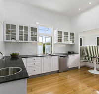 Kenilworth Boutique Accommodation - Australian Directory