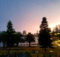 Kiama Harbour View - Australian Directory
