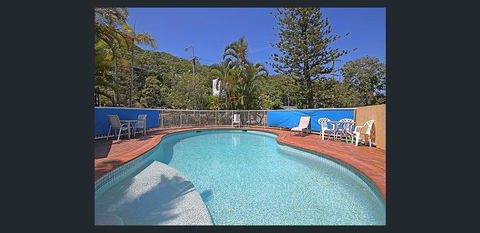 Koala Cove Holiday Apartments - Australian Directory 1