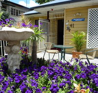 Kookaburra Inn - Australian Directory
