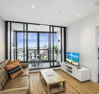 KOZYGURU FORTITUDE VALLEY 2 BED DESIGNER APT  FREE PARKING QFV179-803 - Australian Directory