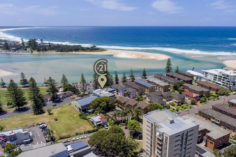 Lakeshore Apartments - Unit 6 - Australian Directory 0
