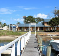 Lakeside Motel Waterfront - Australian Directory
