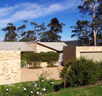 LAKESIDE2 - Australian Directory