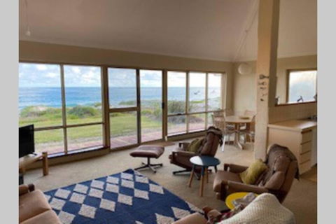 Lands Edge - Australian Directory 0