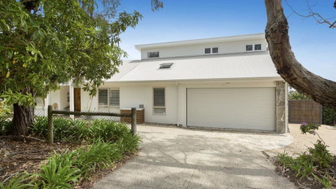 LANIKAI - MOUNT MARTHA - Australian Directory 3