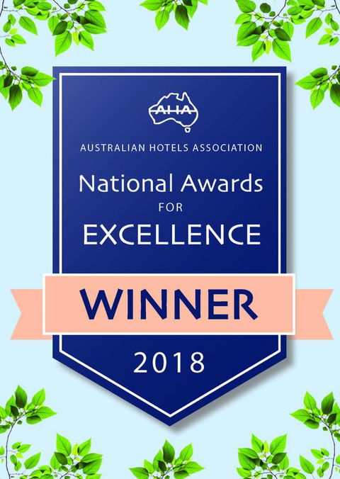 Largs Pier Hotel - Australian Directory 3