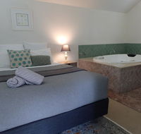 Lauristina Spa Cottage