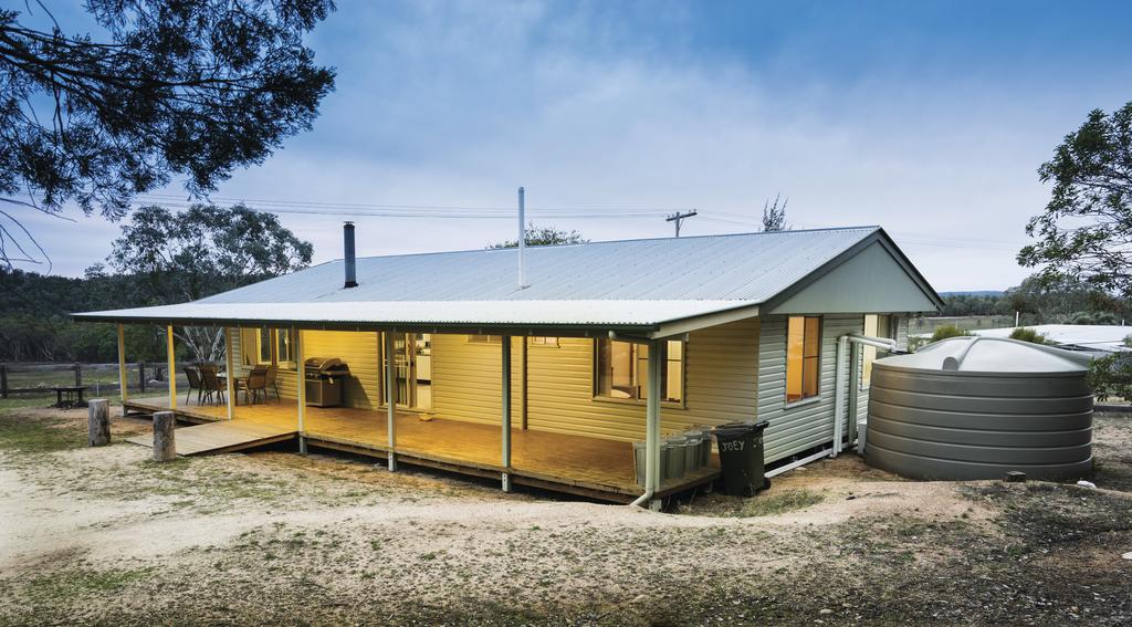 Limestone NSW Australian Directory