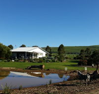 Linger Longer Cottages - Australian Directory