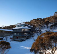 Lucy Lodge - Australian Directory