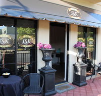 Luxe on Kensington - Australian Directory