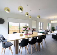 Luxury 9 BRM house in Melbourne - Australian Directory