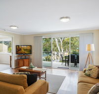 Luxury Boardwalk Apartment - Unit 7 - Australian Directory