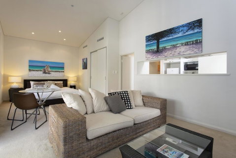 Luxury Modern Escapia - Australian Directory 3