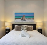 Luxury Modern Escapia - Australian Directory