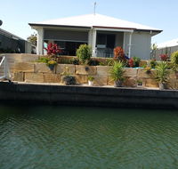 M  T's Waterfront Bed  Breakfast - Australian Directory