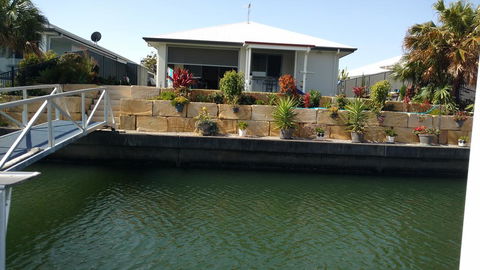 M & T's Waterfront Bed & Breakfast - Australian Directory 0