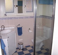 MacDonnell House Naracoorte - Australian Directory
