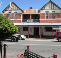 Maclean Hotel - Australian Directory
