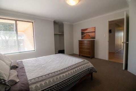 Madora Bay Beach House - Australian Directory 3
